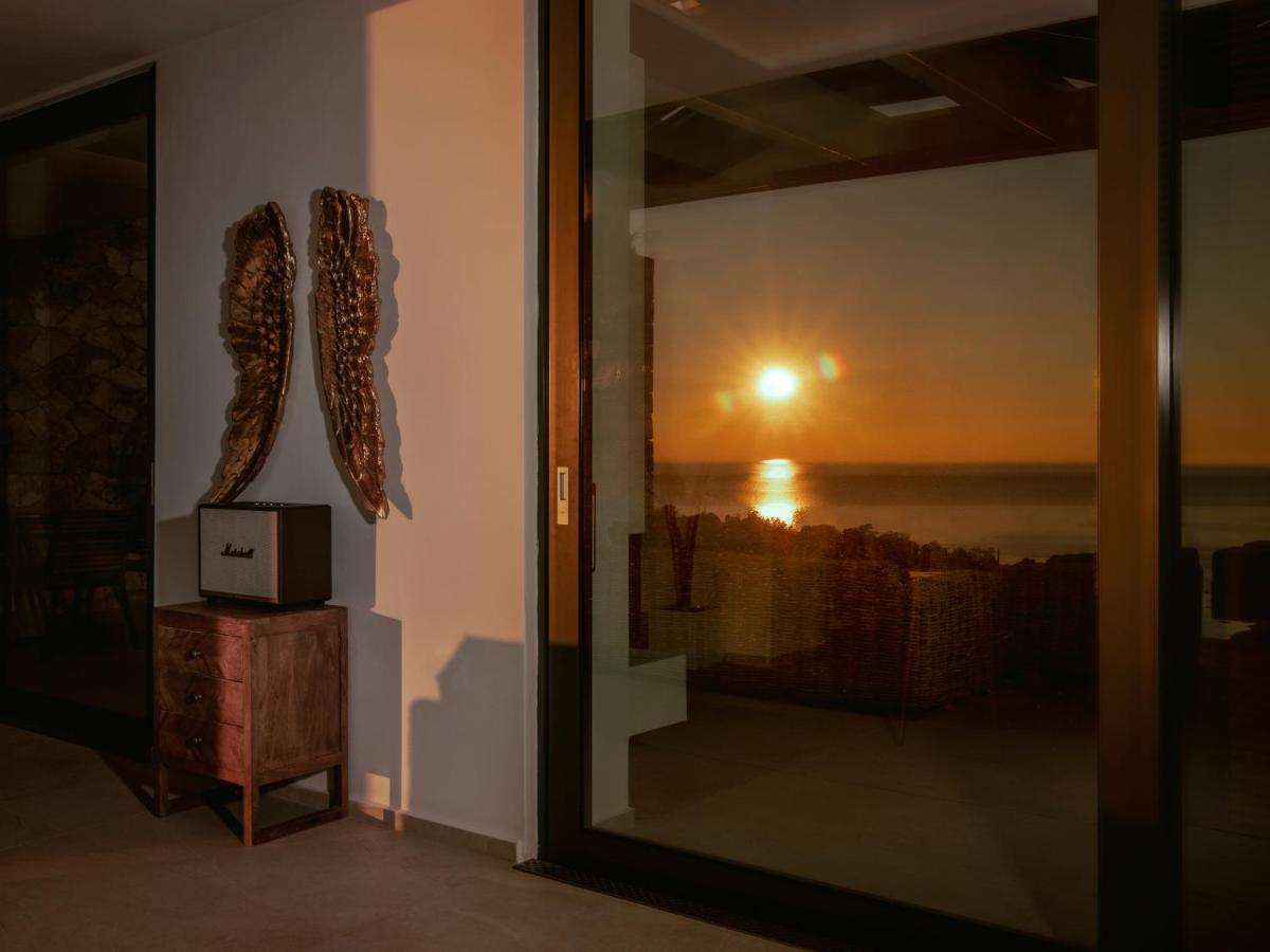 Horizon Luxury Suite 圣尼古拉奥斯 外观 照片
